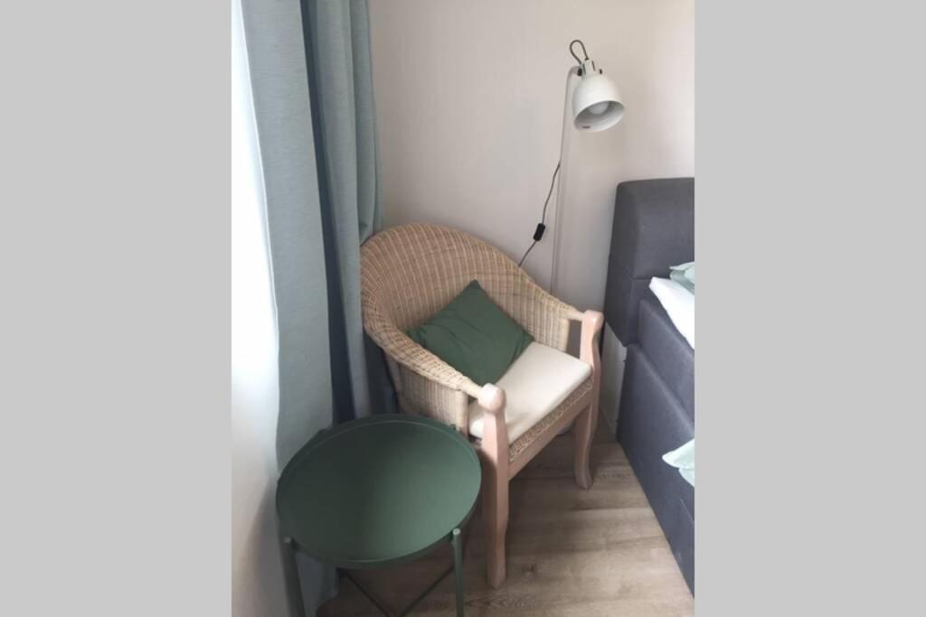 A Cosy Studio In The City Centre Братислава Екстериор снимка