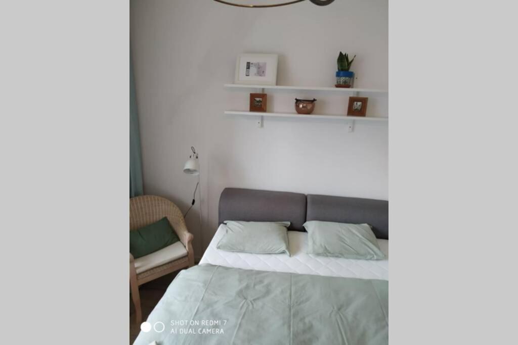 A Cosy Studio In The City Centre Братислава Екстериор снимка